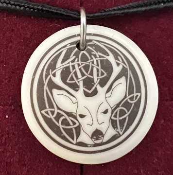 Necklace Pendant Stag (Round)